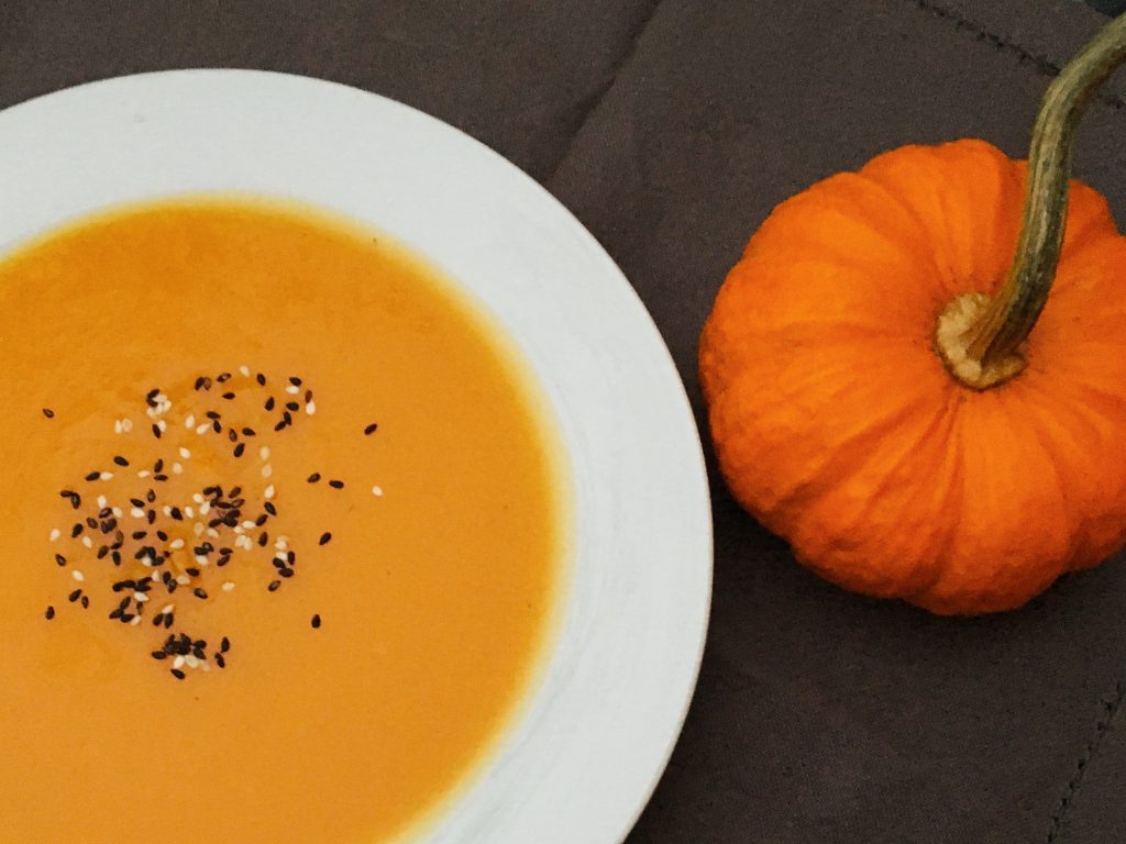 Süße Blätterteigteilchen mit fruchtiger Quark-Aprikosen-Füllung – Food ... Süße Blätterteigteilchen mit fruchtiger Quark-Aprikosen-Füllung – Food ...