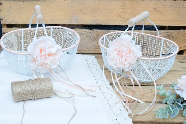 Hochzeit DIY: Körbe für Blumenkinder oder Blumenmädchen Basteln. Blumenkörbchen