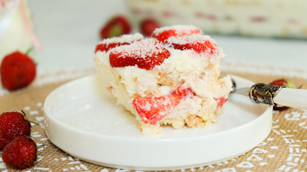 Erdbeer-Kokos-Trifle – Das perfekte Dessert für den Sommer – Food Blog ...