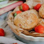 Saftige Erdbeer-Rhabarber-Muffins