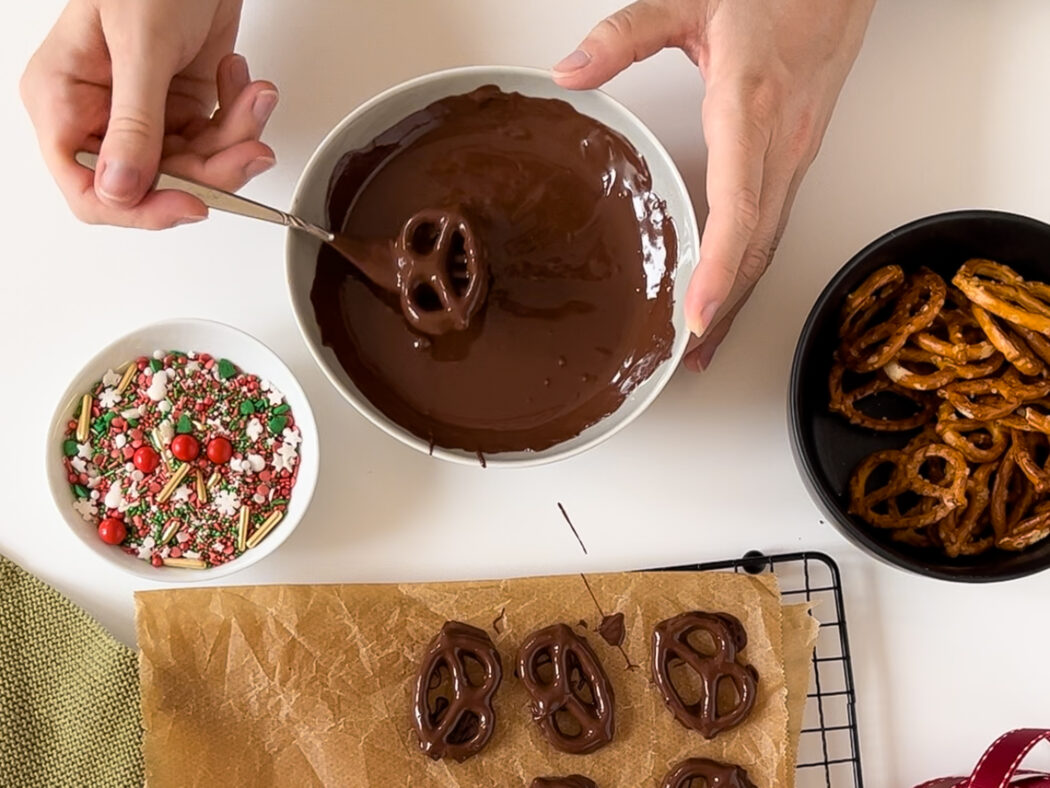 Salzbrezeln mit Schokolade – Geschenkidee für Weihnachten – Food Blog ...